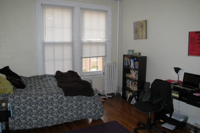 Building Photo - 15 Glenville Ave