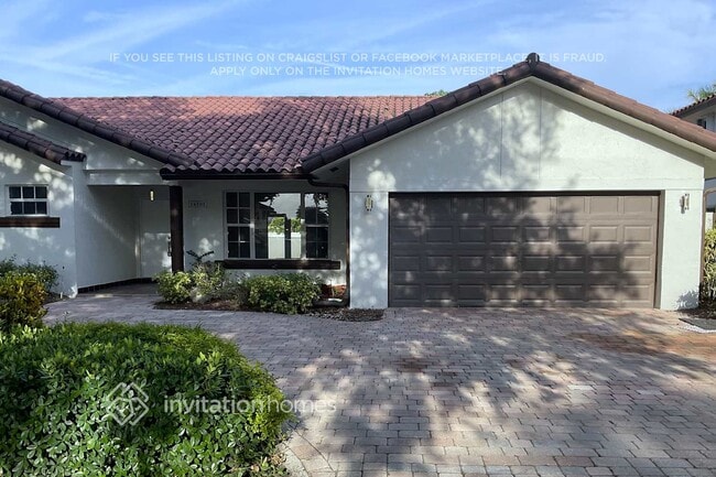 Building Photo - 16501 NW 84th Ct