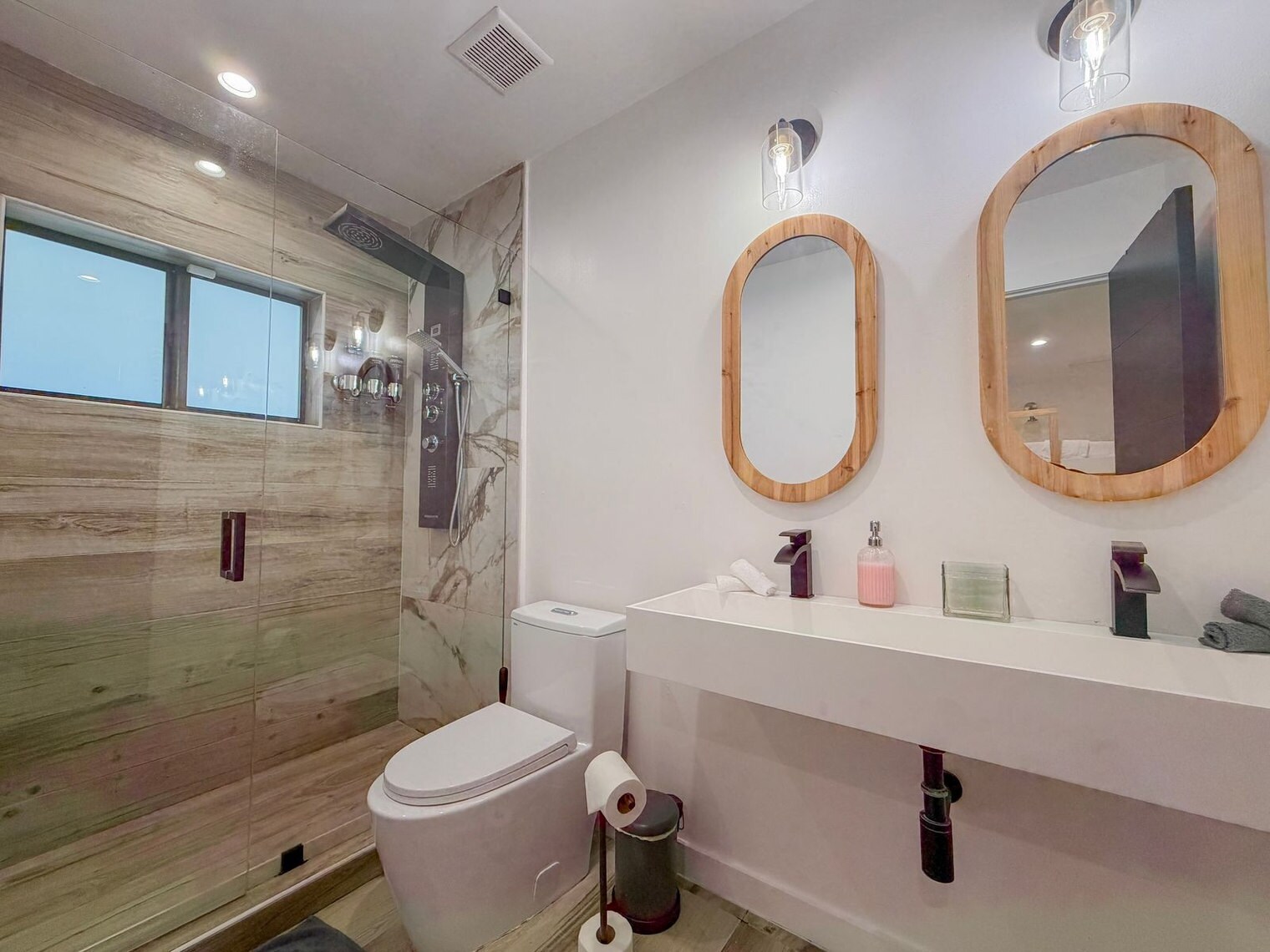 Building Photo - 258 NW 57th St