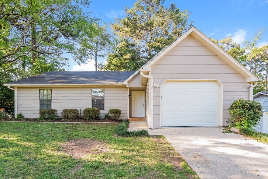 Primary Photo - 40 Sunscape Dr