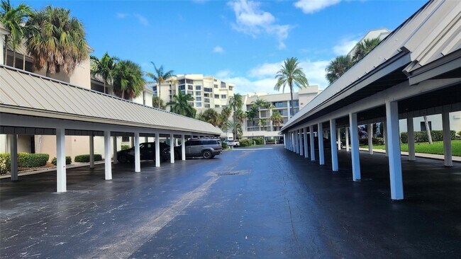 Building Photo - 2400 S Ocean Dr