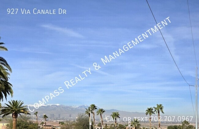 Building Photo - 927 Via Canale Dr