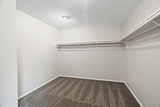 Building Photo - 7642 Appleberry Dr