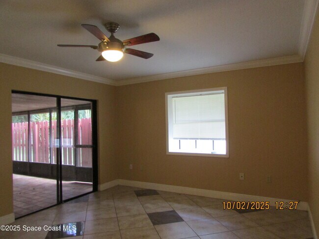 Building Photo - 49 Piney Branch Way