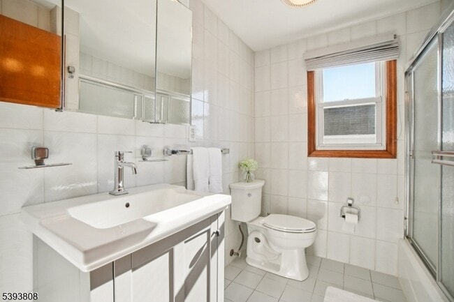 Building Photo - 1792 Mountain Ave