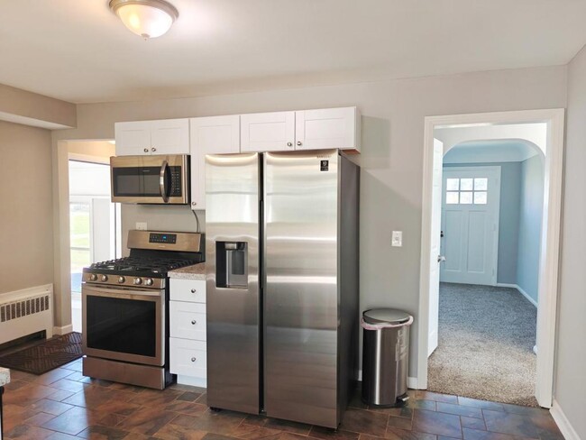Building Photo - 3356 Bald Mountain Rd