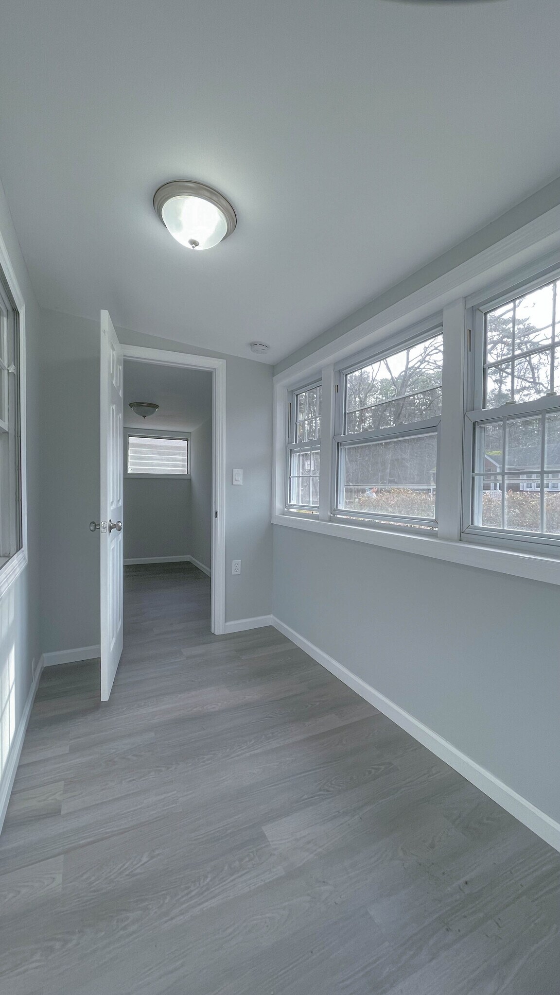 Building Photo - 63 Gentian St