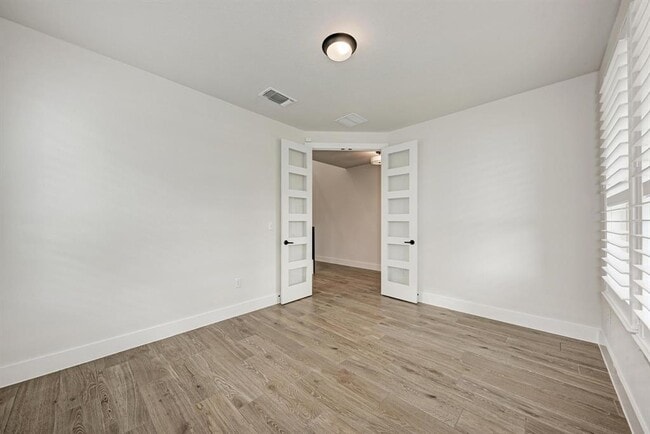 Building Photo - 8417 Thompson Teal Trl