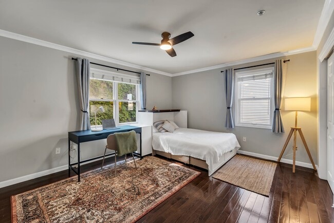 Building Photo - 15 Legend Hills Dr