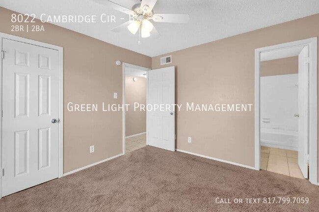 Building Photo - 8022 Cambridge Cir