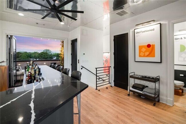 Building Photo - 661 Auburn Ave NE