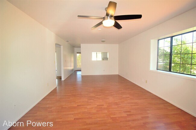 Building Photo - 2 br, 2 bath House - 2784 Oak Creek Court