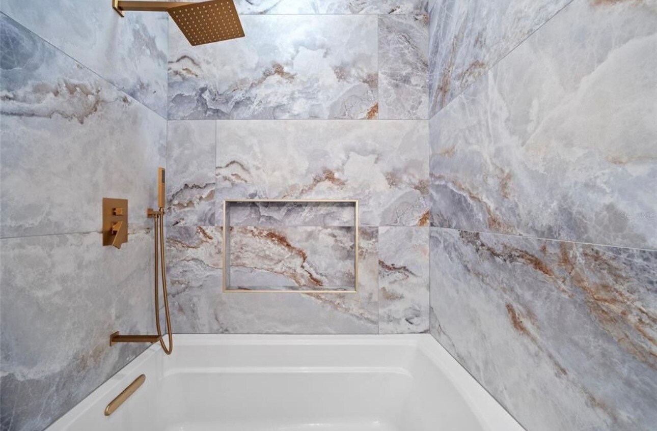 Building Photo - 25188 Marion Ave