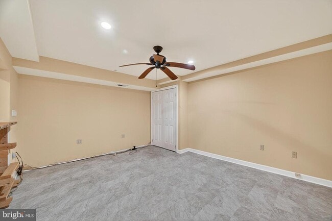Building Photo - 14917 Brownstone Dr
