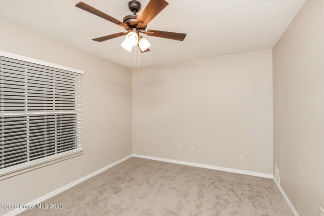 Building Photo - 1054 Fairplay Ave NW