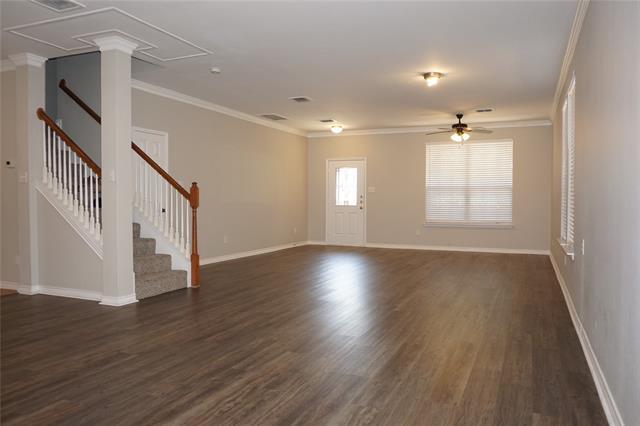 Building Photo - 2537 Creek Villas Dr