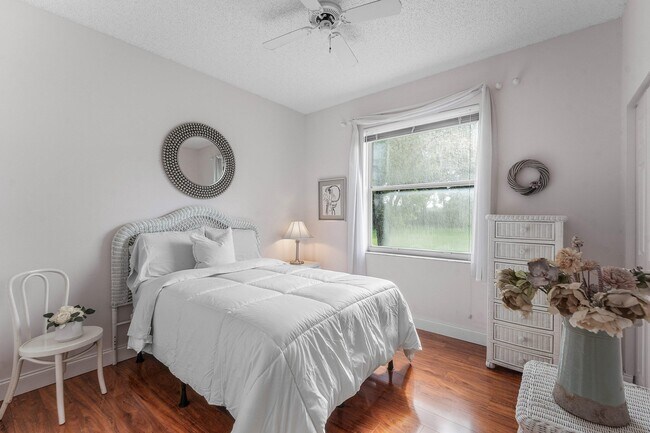 Building Photo - 4378 Danielson Dr
