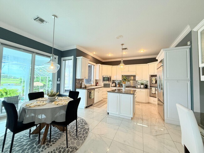 Building Photo - 2929 Wilderness Blvd W