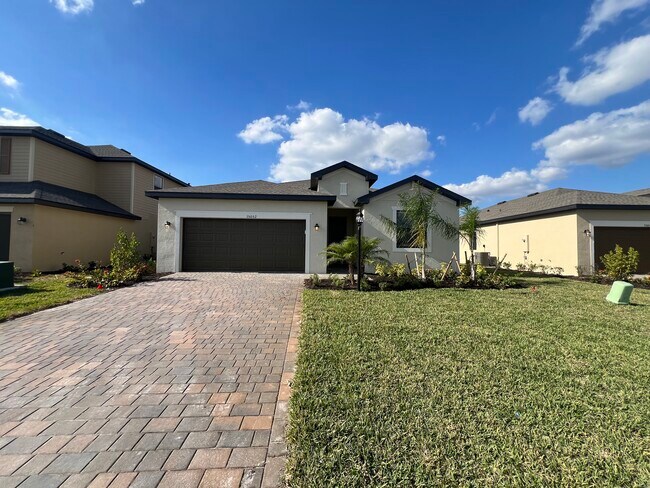 Primary Photo - 15052 Palamos Cir