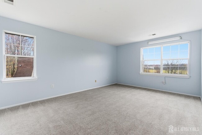 Building Photo - 1610 Green Hollow Dr