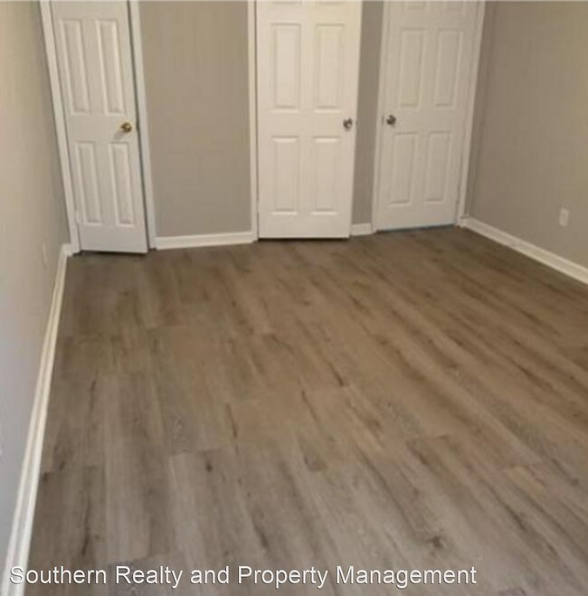 Building Photo - 4 br, 1.5 bath House - 3919 Woodley Road