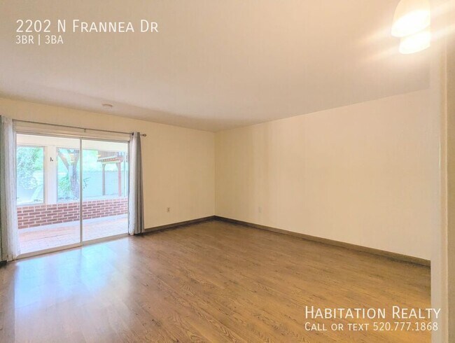 Building Photo - 2202 N Frannea Dr