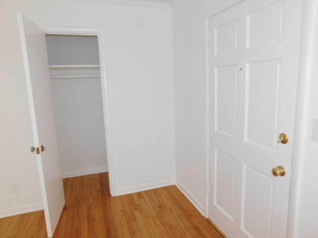 Building Photo - 2407 Summerland Dr