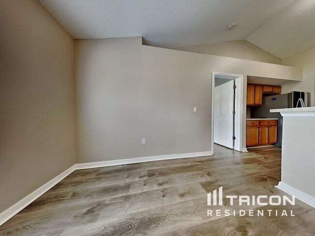 Building Photo - 13001 Fish Cove Dr