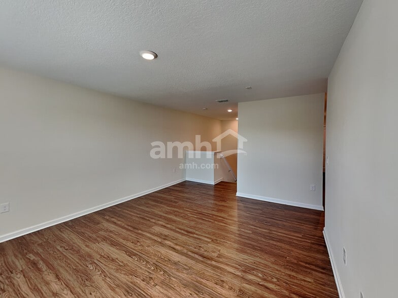 Building Photo - 4365 Seven Canyons Dr