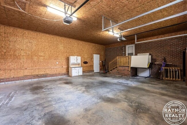 Building Photo - 2198 NC-561