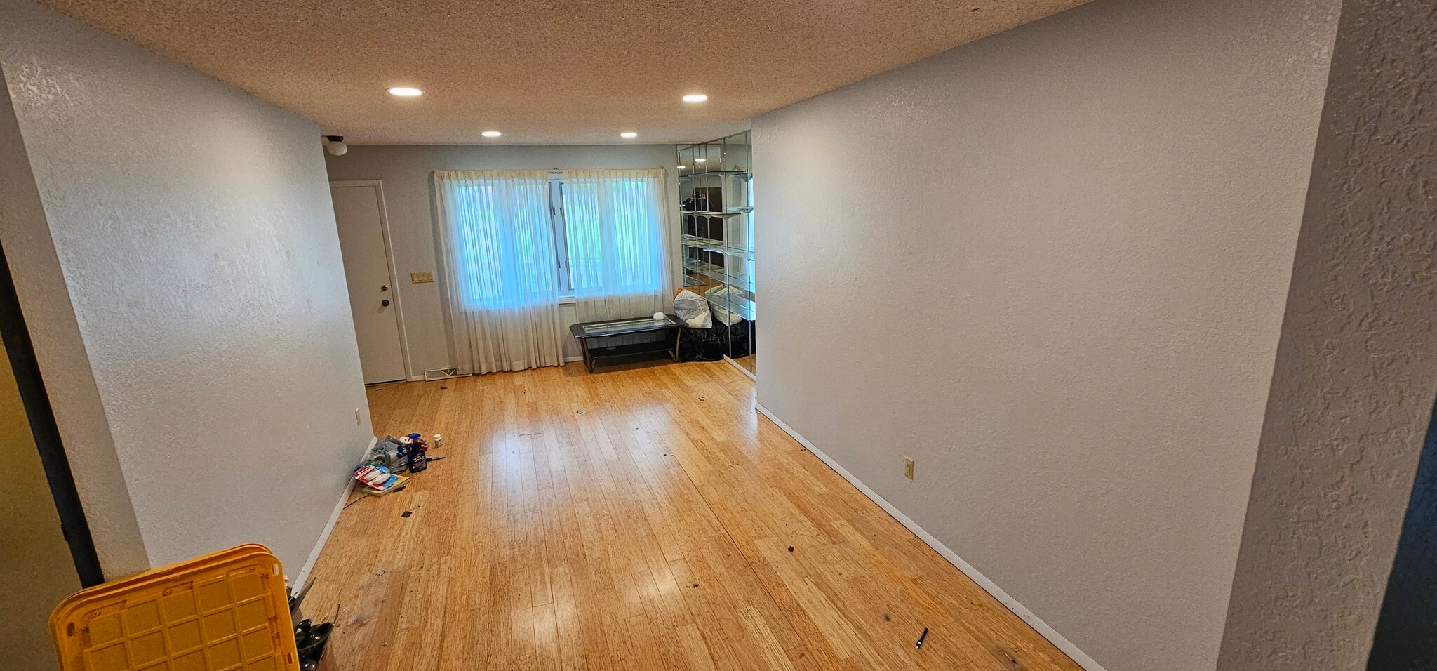Upstairs living - 2277 South Way