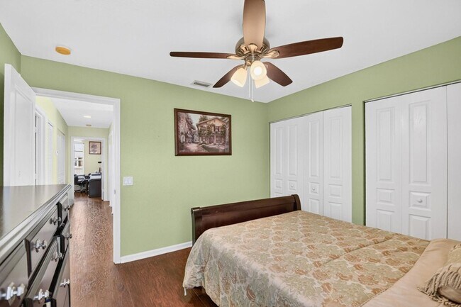 Building Photo - 5018 Starblaze Dr