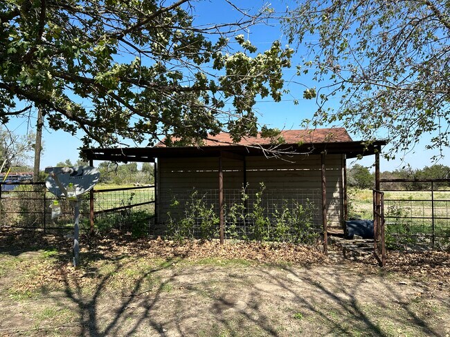 Building Photo - 26572 FM 2481