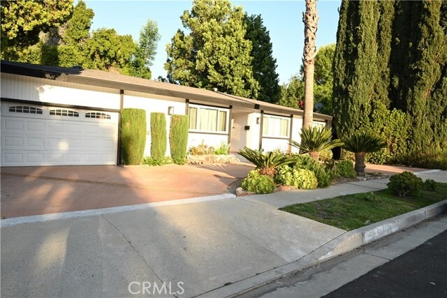 Building Photo - 4836 Swinton Ave
