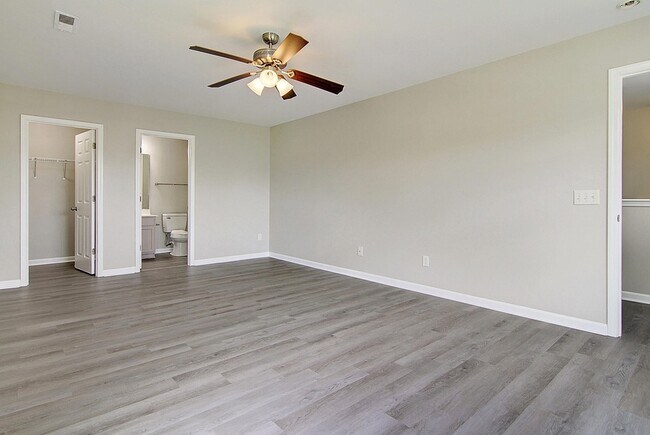 Building Photo - 1861 Cornsilk Dr