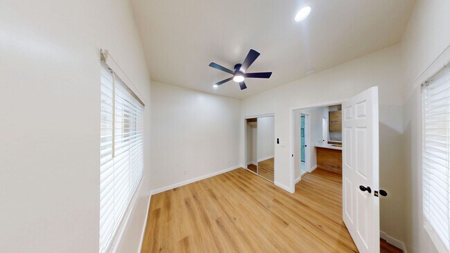 Building Photo - 5418-5420 Baja Drive