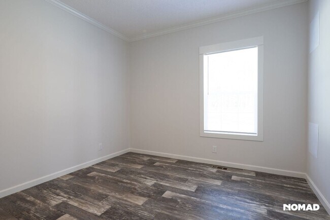 Building Photo - *BRAND NEW* 3 Bedroom Single Family – Mode...
