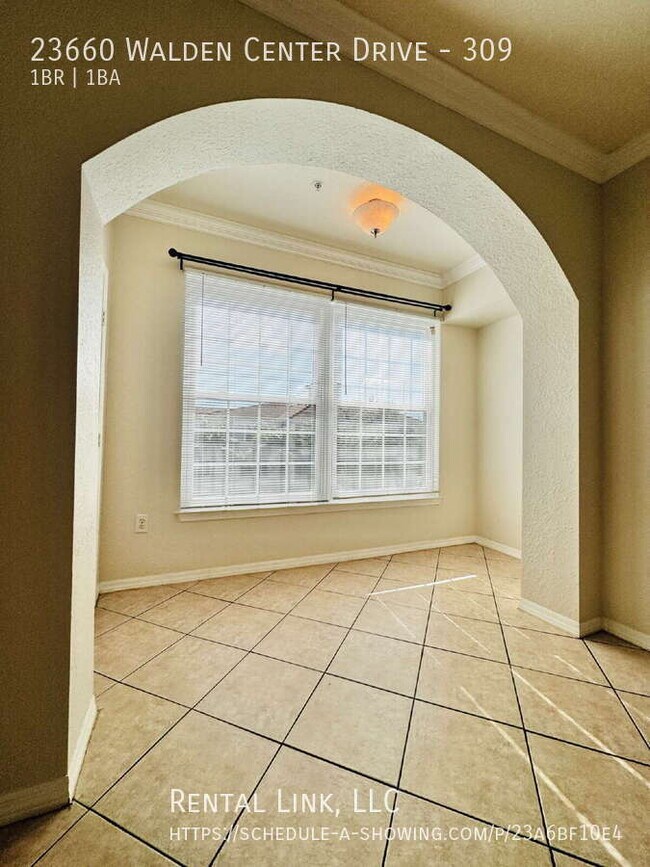 Building Photo - 23660 Walden Center Dr