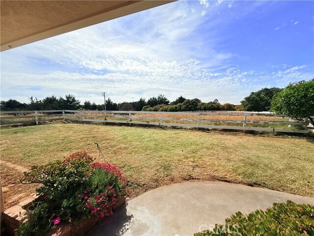 Building Photo - 575 Aloma Way