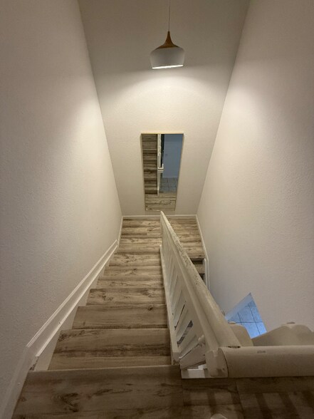 Building Photo - 2415 NE 42nd Ave