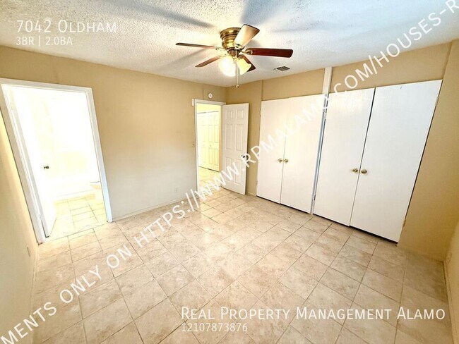 Building Photo - 7042 Oldham-