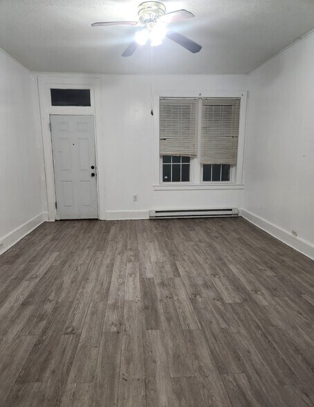 Living room - 290 2nd Ave