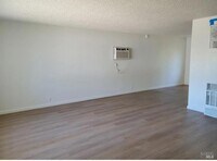 Building Photo - 1038 Juarez St