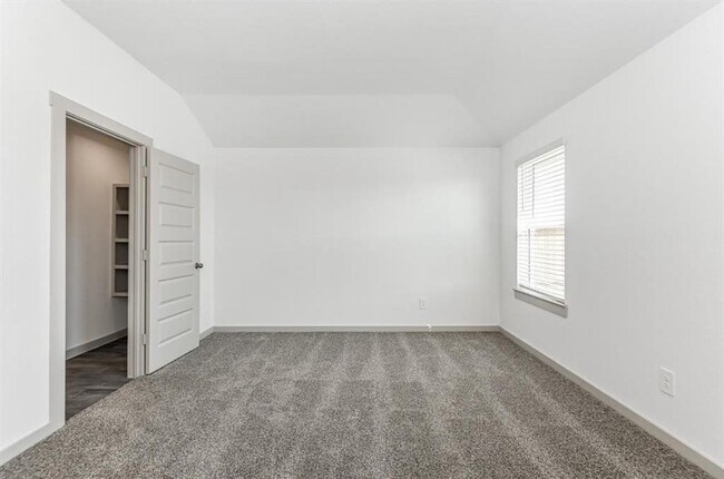Building Photo - 602 Thunder Cloud Dr