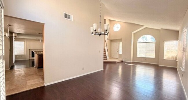 Building Photo - FABULOUSLY CLEAN AND CHARMING HOME IN THE LAKES COMMUNITY OF SOUTHWEST LAS VEGAS