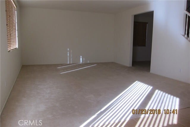 Building Photo - 38209 Divot Dr