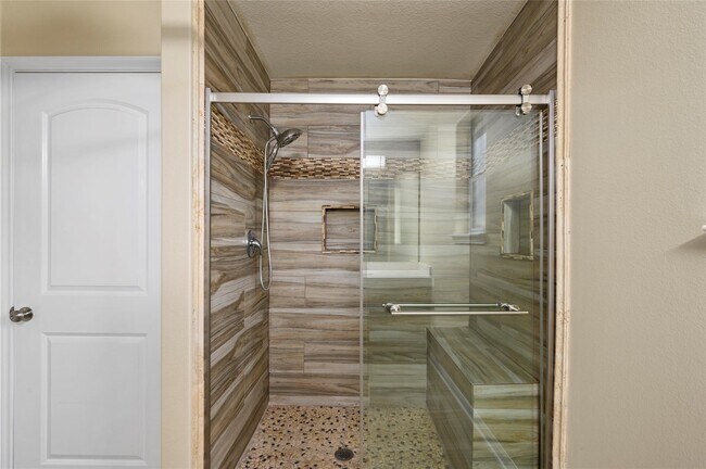 Building Photo - 1843 Garnet Breeze Dr