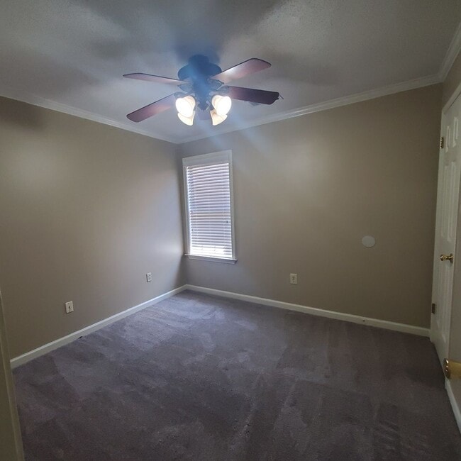 Building Photo - 3 Bedroom 2 Bath in Cordova off near Trinity and Sanga