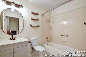 Building Photo - 14207 Rowe Dr