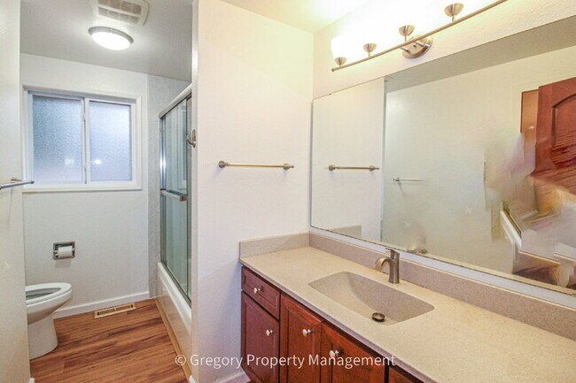 Building Photo - 13508 131st Pl NE